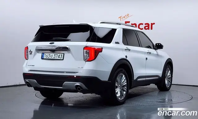 Ford Explorer 2020 2.3 автомат (гидро), миниатюра 2