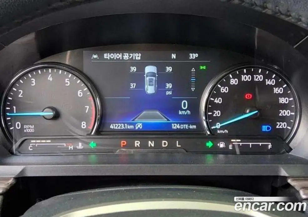 Ford Explorer 2022 2.3 автомат (гидро), фото 7