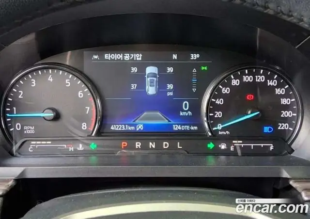 Ford Explorer 2022 2.3 автомат (гидро), миниатюра 7