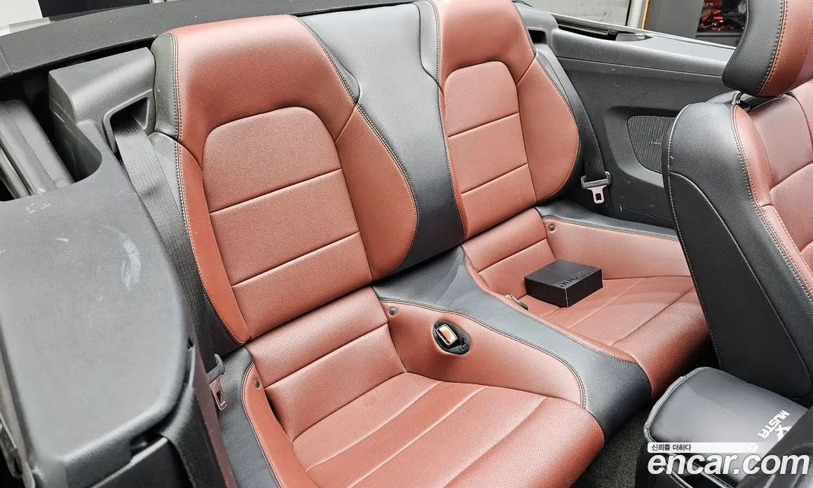 Ford Mustang 2016 2.3 автомат (гидро), фото 12