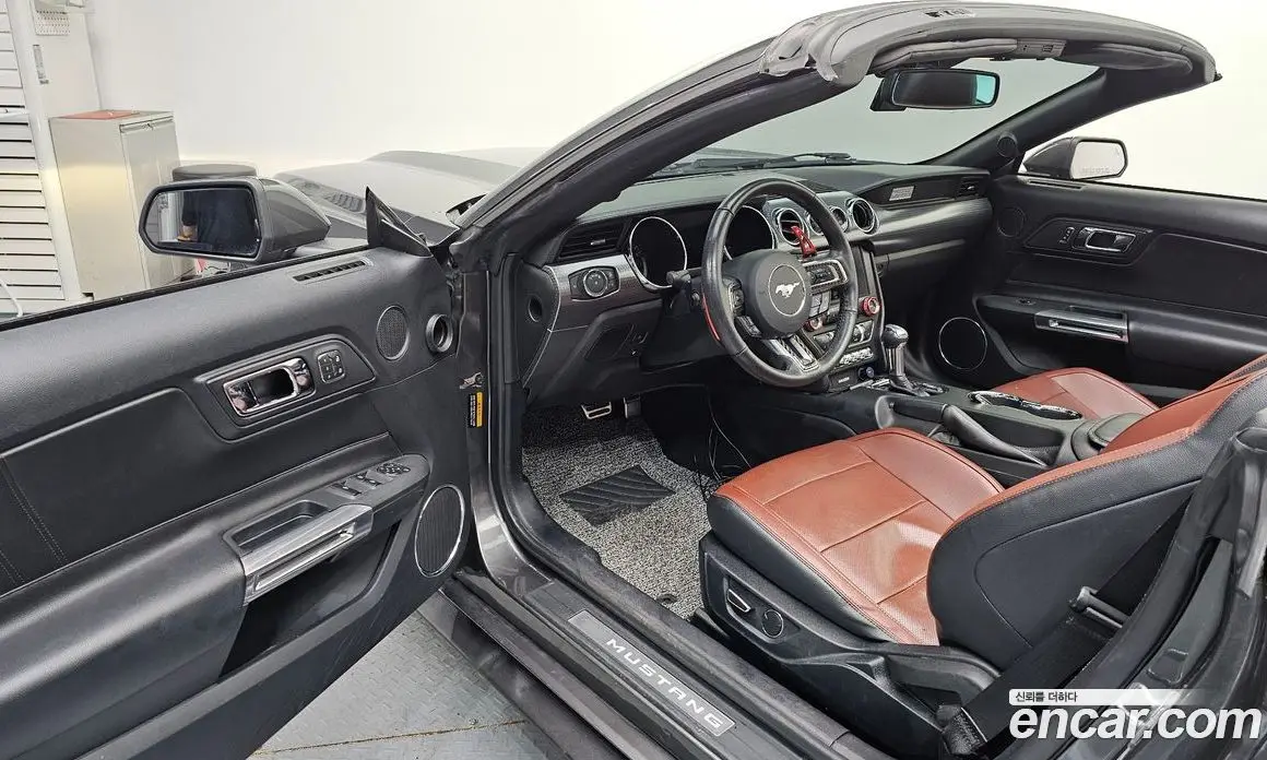 Ford Mustang 2016 2.3 автомат (гидро), фото 10