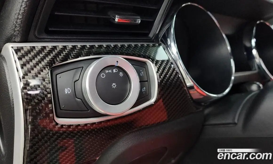 Ford Mustang 2017 5.0 автомат (гидро), фото 16