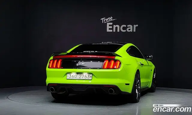 Ford Mustang 2017 5.0 автомат (гидро), миниатюра 4