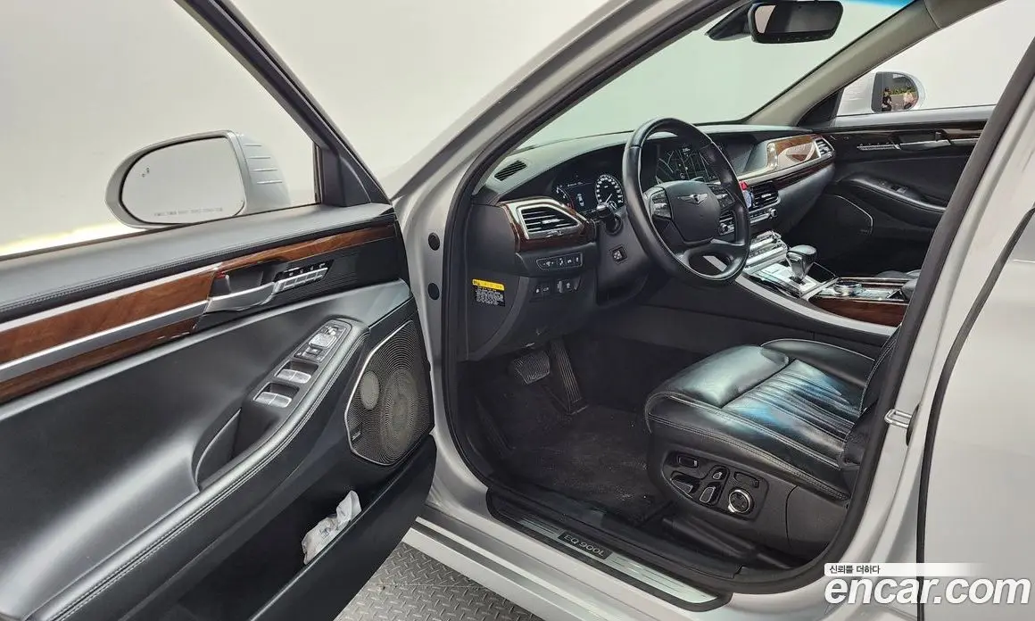 Genesis EQ900 2017 5.0 автомат (гидро), фото 13