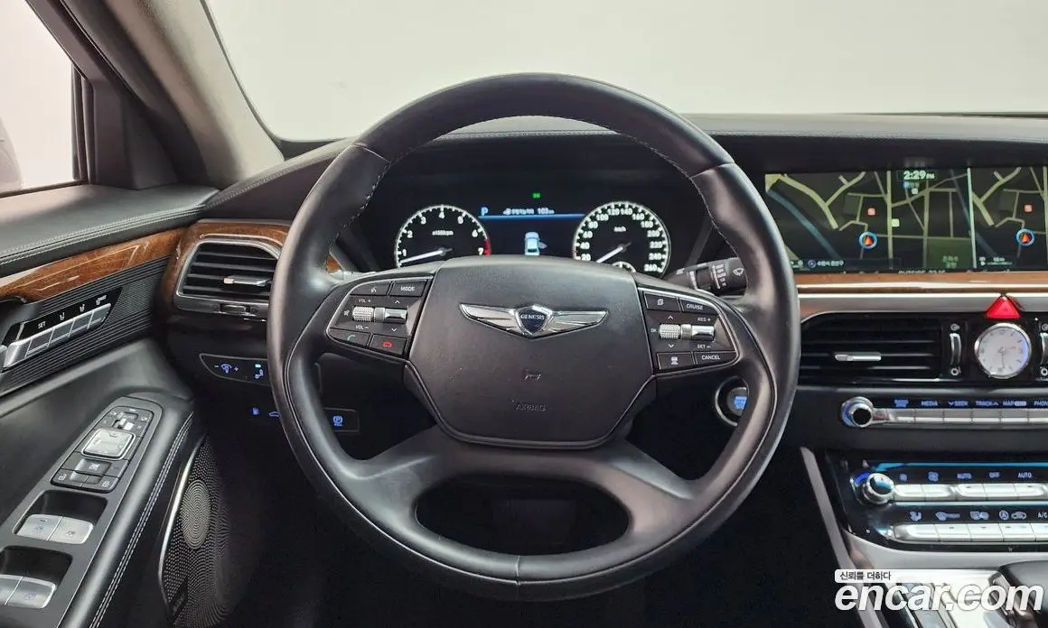 Genesis EQ900 2017 5.0 автомат (гидро), фото 18