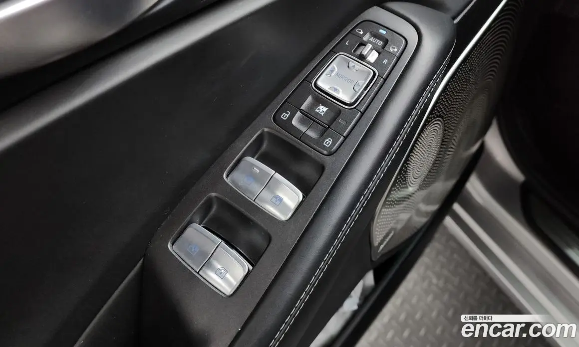 Genesis EQ900 2017 5.0 автомат (гидро), фото 35