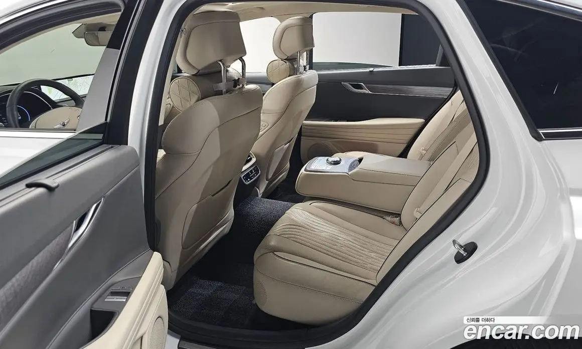 Genesis G80 2023 2.5 автомат (гидро), фото 16