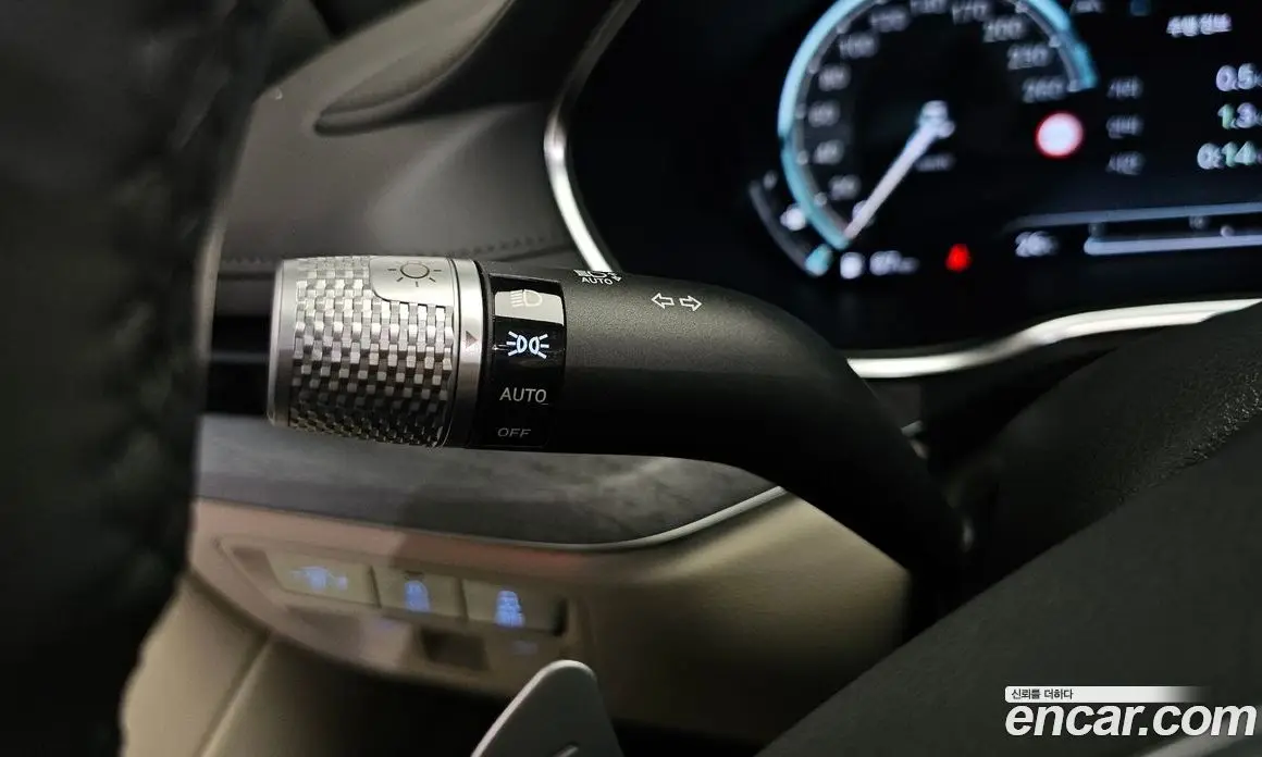 Genesis G80 2023 2.5 автомат (гидро), фото 28