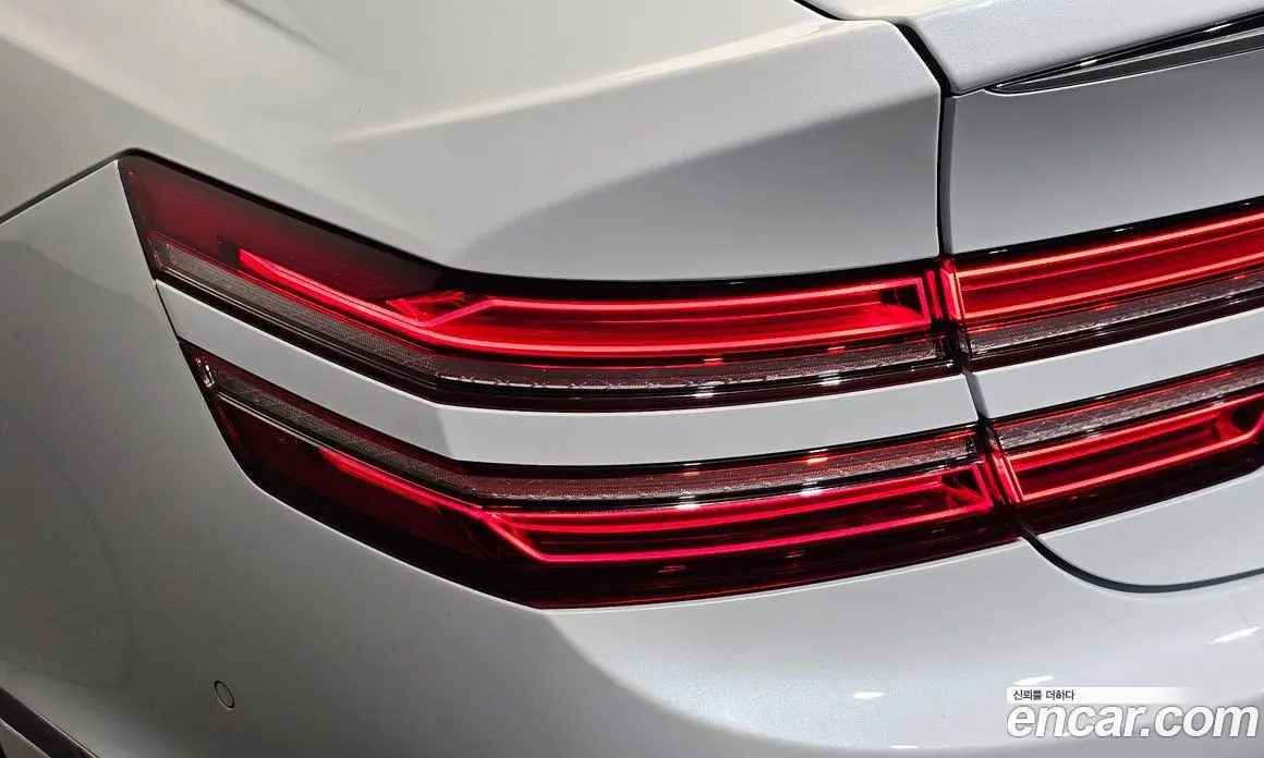 Genesis G80 2023 2.5 автомат (гидро), фото 8