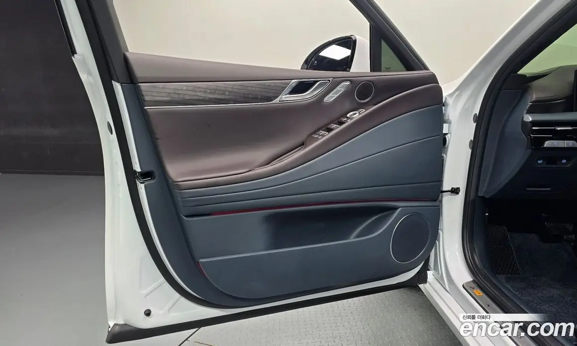 Genesis G80 2024 2.5 автомат (гидро), фото 14