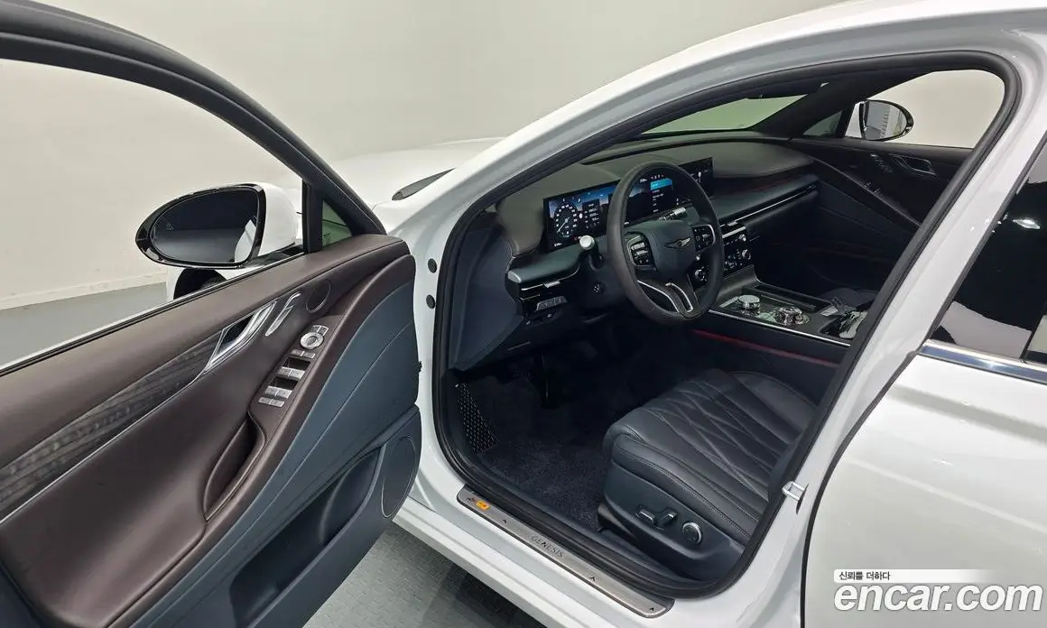 Genesis G80 2024 2.5 автомат (гидро), фото 17