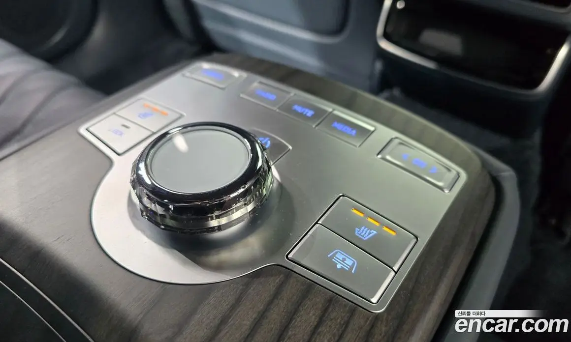 Genesis G80 2024 2.5 автомат (гидро), фото 25