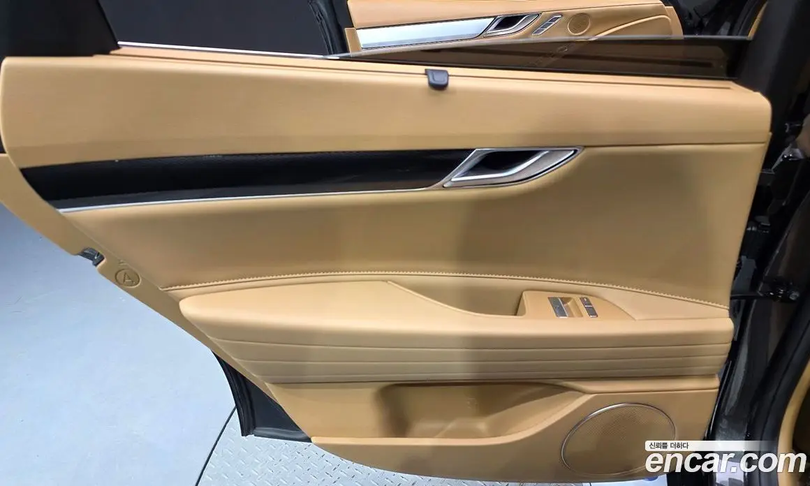 Genesis G80 2024 2.5 автомат (гидро), фото 15