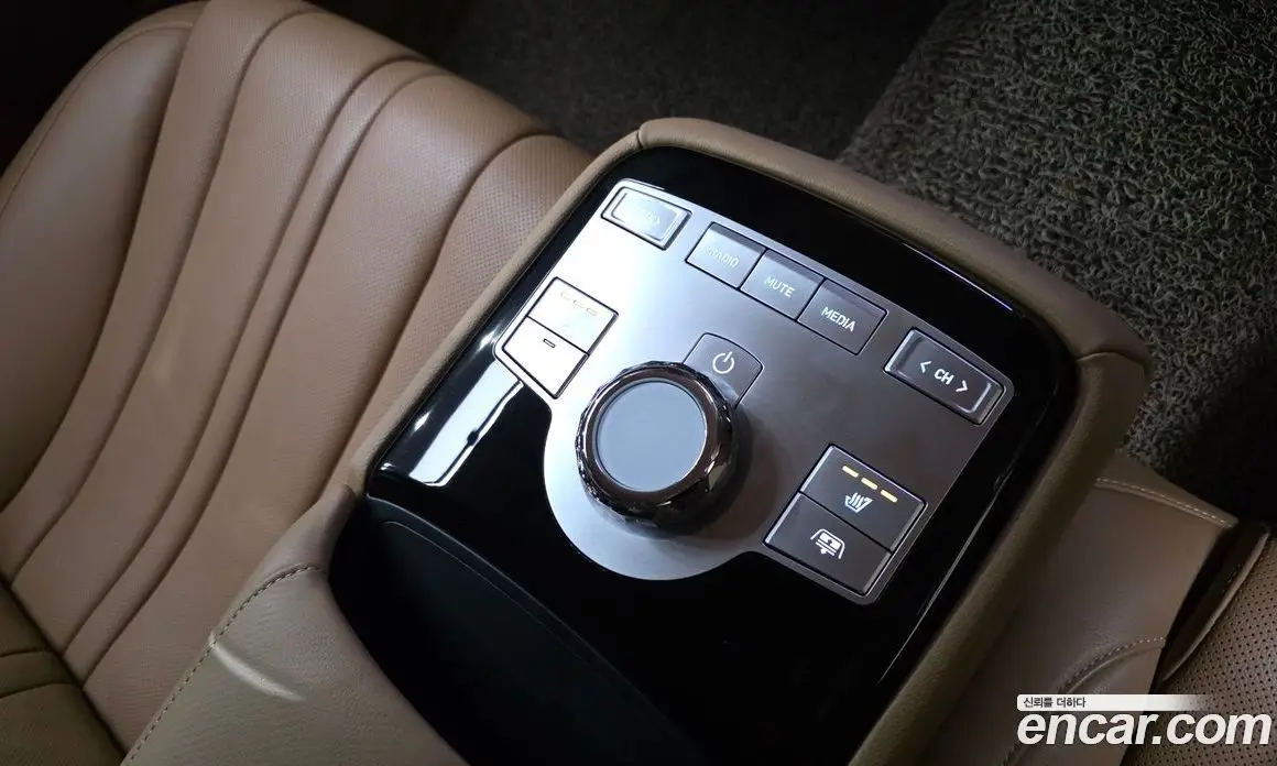 Genesis G80 2024 2.5 автомат (гидро), фото 22