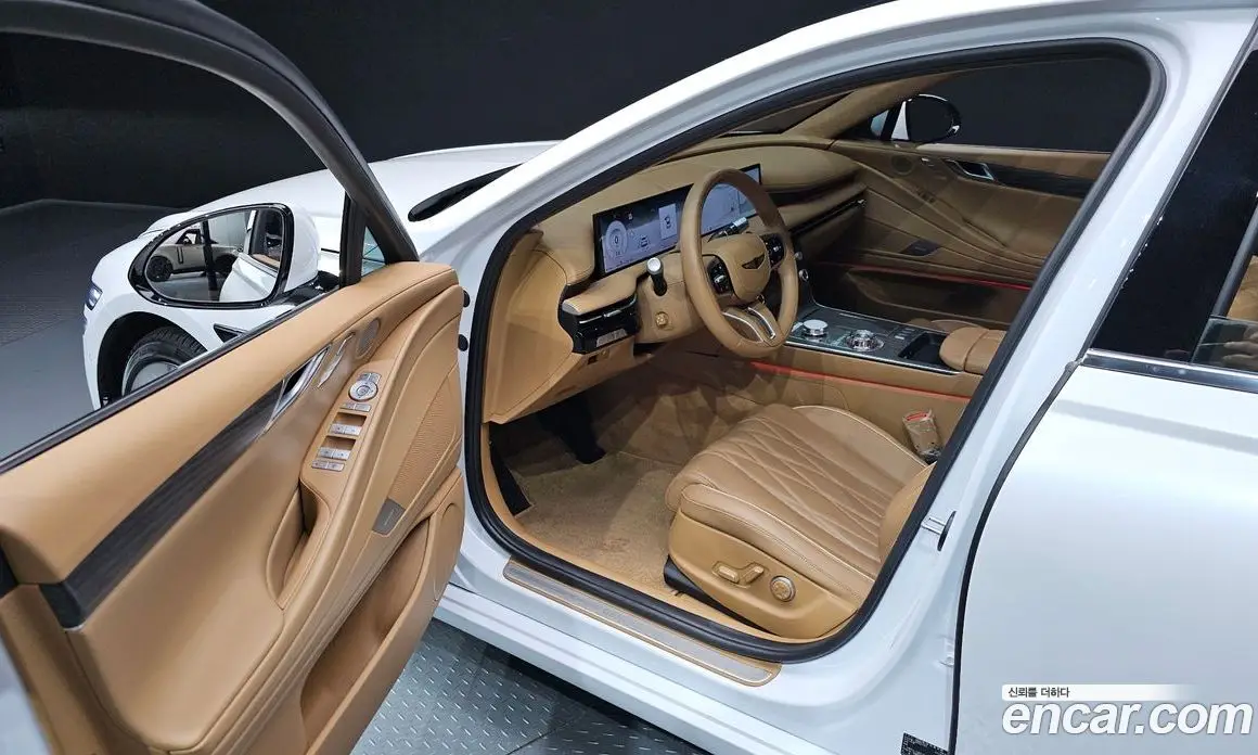 Genesis G80 2025 2.5 автомат (гидро), фото 13