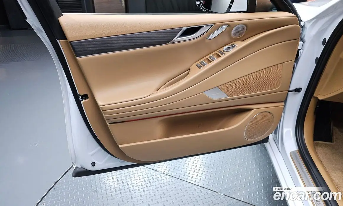 Genesis G80 2025 2.5 автомат (гидро), фото 14