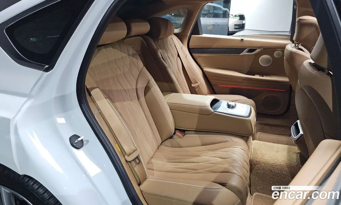 Genesis G80 2025 2.5 автомат (гидро), фото 17