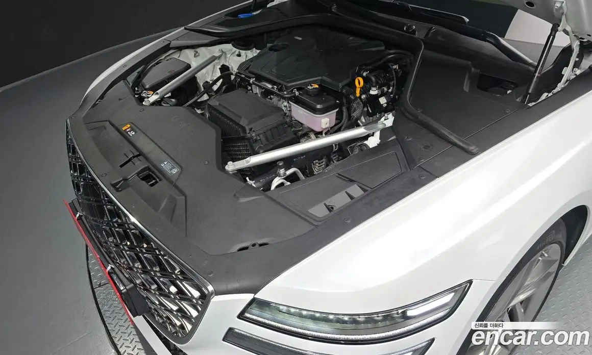 Genesis G80 2025 2.5 автомат (гидро), фото 6