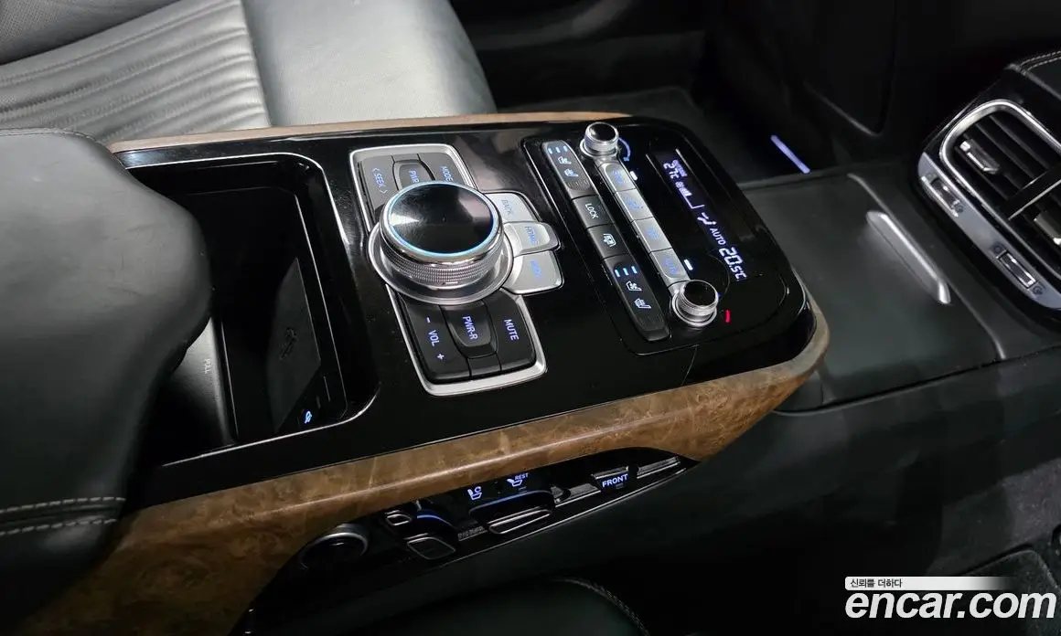 Genesis G90 2019 3.8 автомат (гидро), фото 24