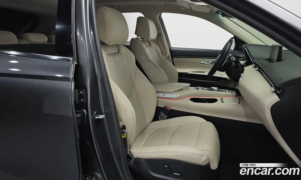 Genesis GV70 2021 2.5 автомат (гидро), фото 16