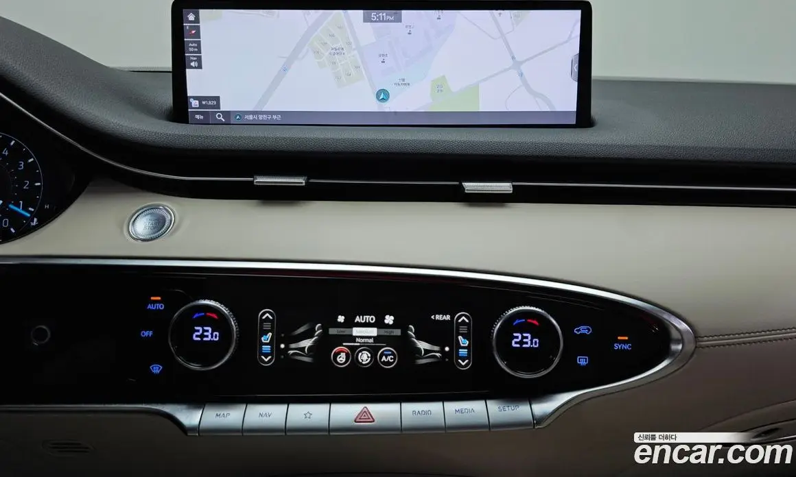 Genesis GV70 2021 2.5 автомат (гидро), фото 21