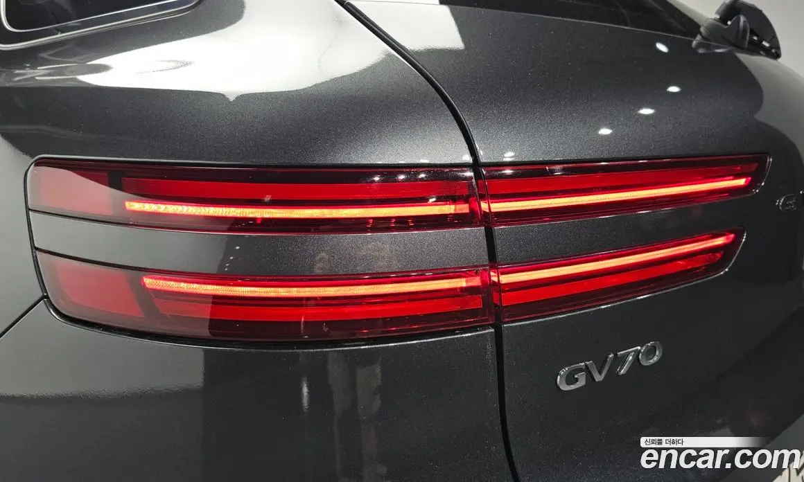 Genesis GV70 2021 2.5 автомат (гидро), фото 9