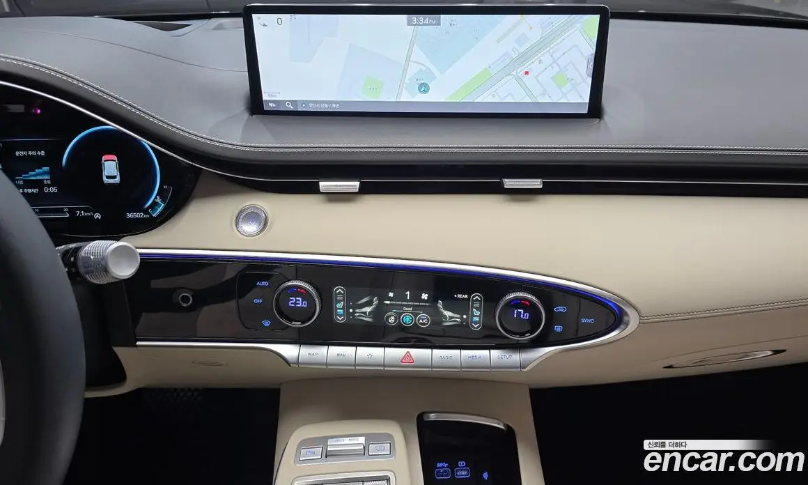 Genesis GV70 2023 2.5 автомат (гидро), фото 19