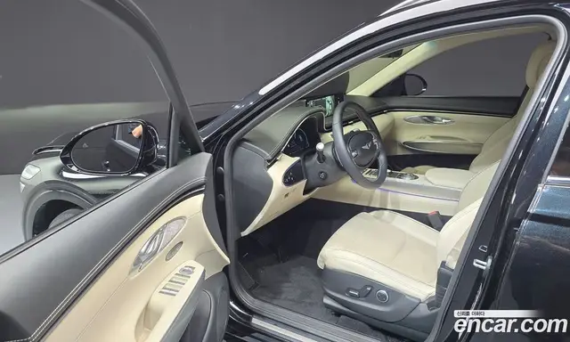 Genesis GV70 2023 2.5 автомат (гидро), миниатюра 10