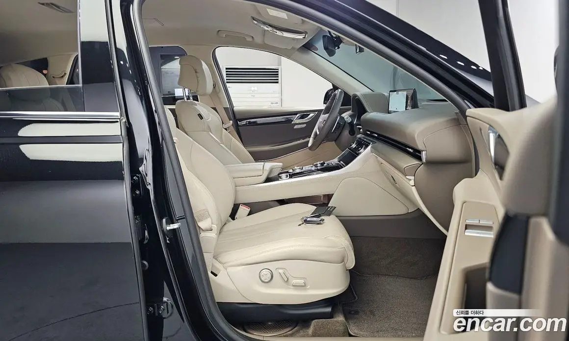 Genesis GV80 2023 2.5 автомат (гидро), фото 16