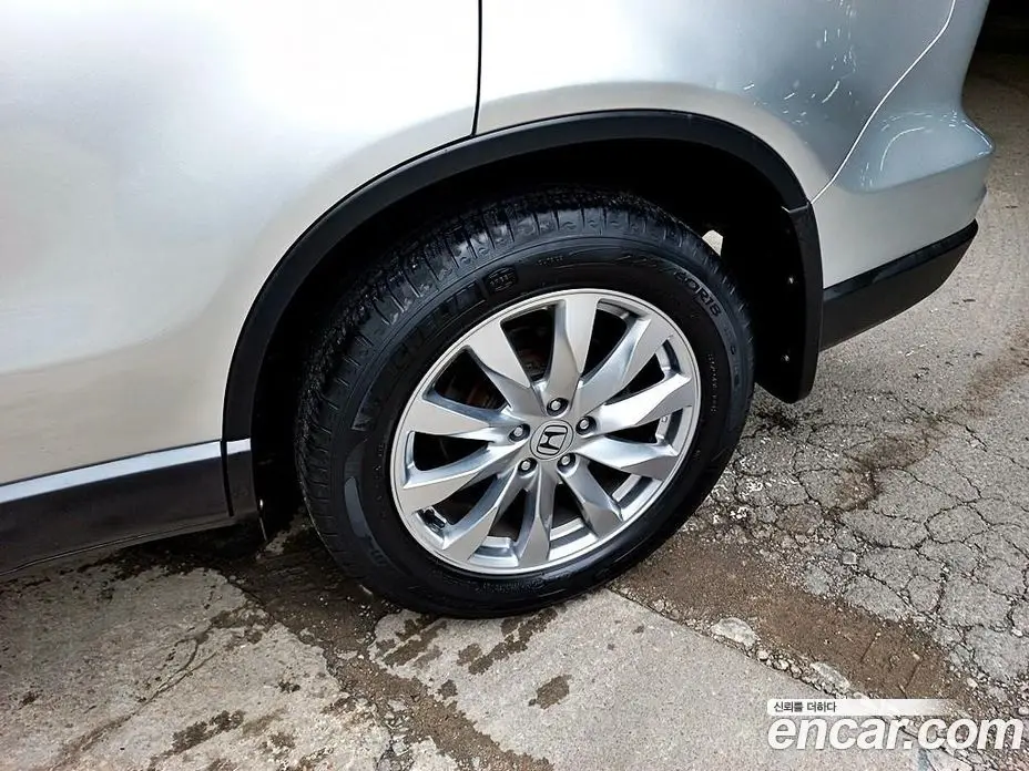 Honda CR-V 2010 2.4 автомат (гидро), фото 19