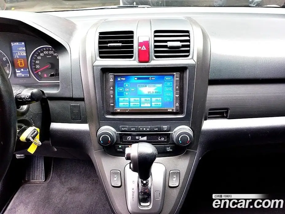 Honda CR-V 2010 2.4 автомат (гидро), фото 10