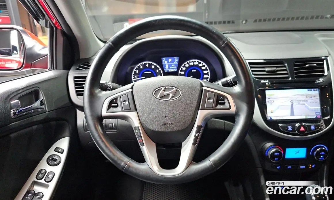 Hyundai Accent 2013 1.4 автомат (гидро), фото 19