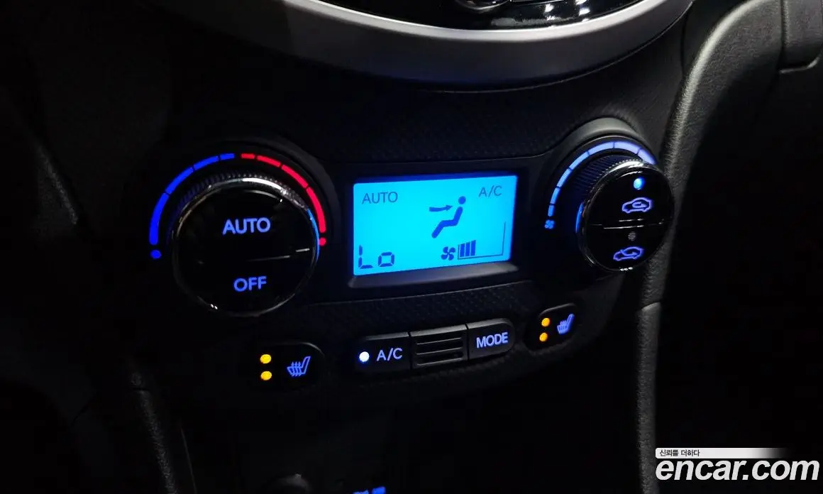 Hyundai Accent 2013 1.4 автомат (гидро), фото 23