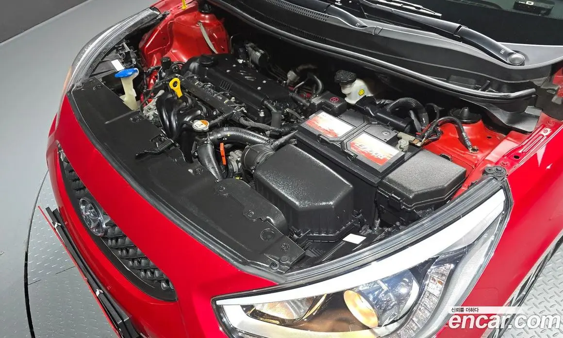 Hyundai Accent 2013 1.4 автомат (гидро), фото 6