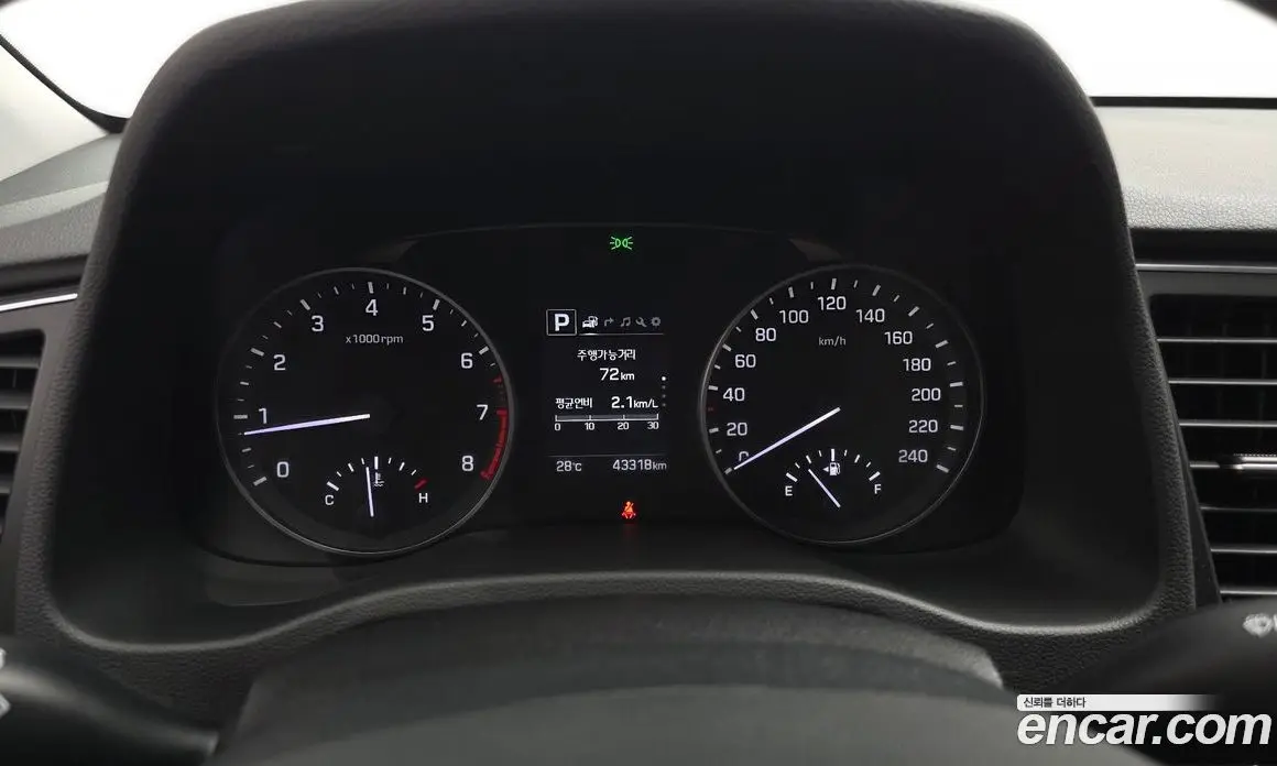 Hyundai Avante 2018 1.6 автомат (гидро), фото 8
