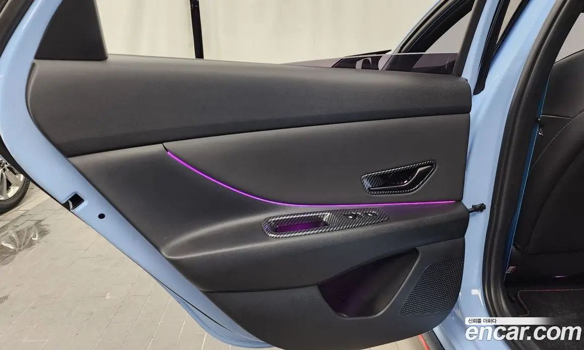 Hyundai Avante 2024 2.0 автомат (гидро), фото 15