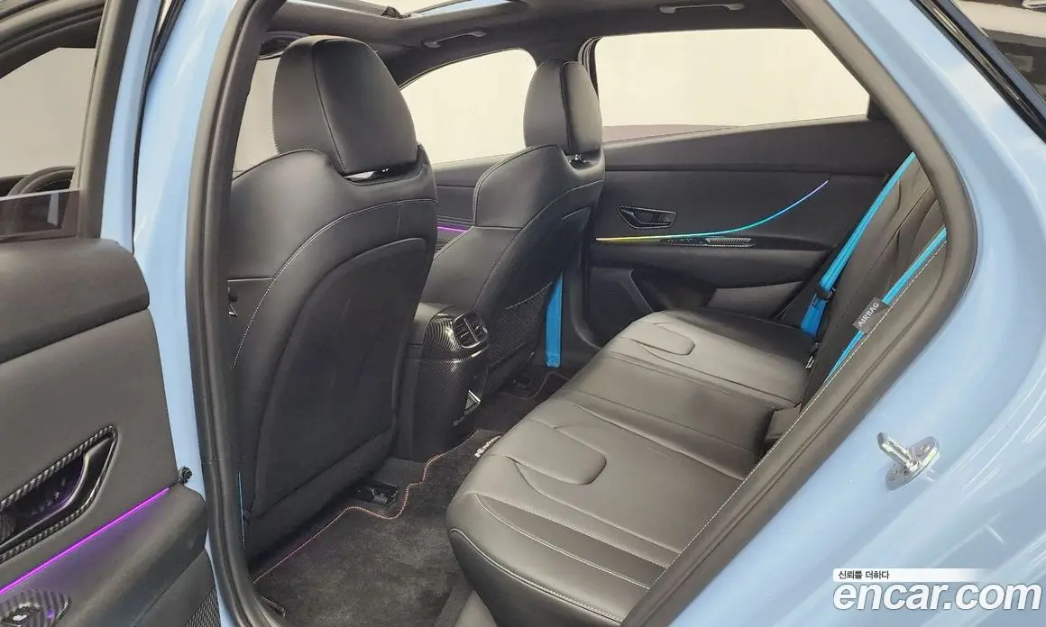 Hyundai Avante 2024 2.0 автомат (гидро), фото 18