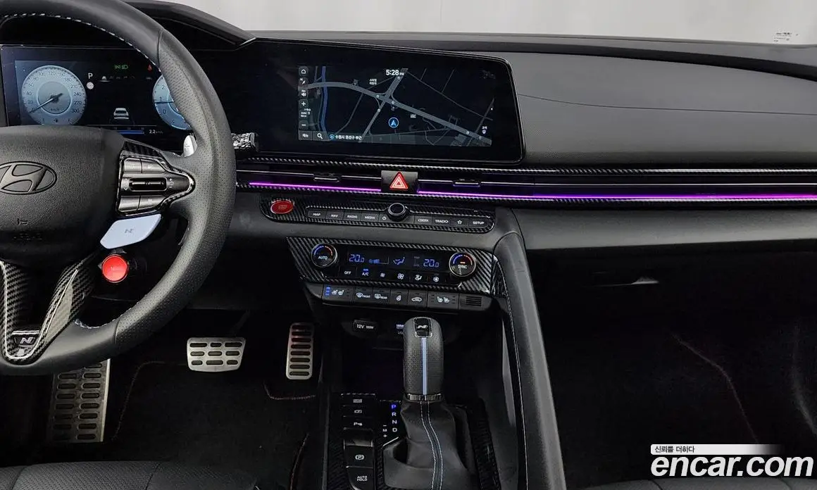 Hyundai Avante 2024 2.0 автомат (гидро), фото 20