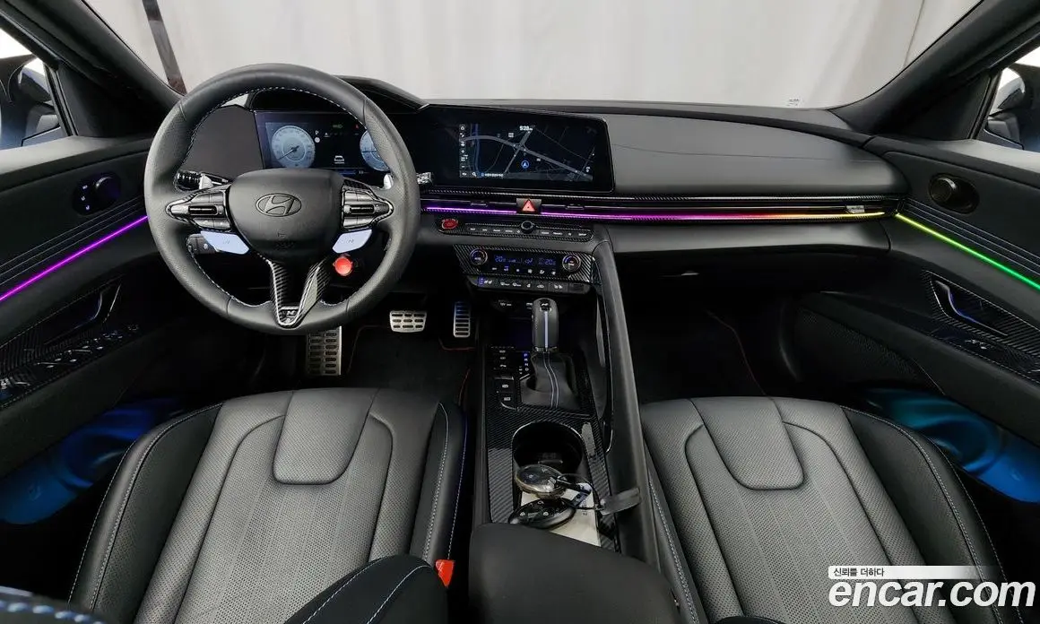 Hyundai Avante 2024 2.0 автомат (гидро), фото 10