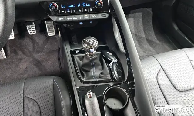 Hyundai Avante 2024 2.0 механика, миниатюра 12