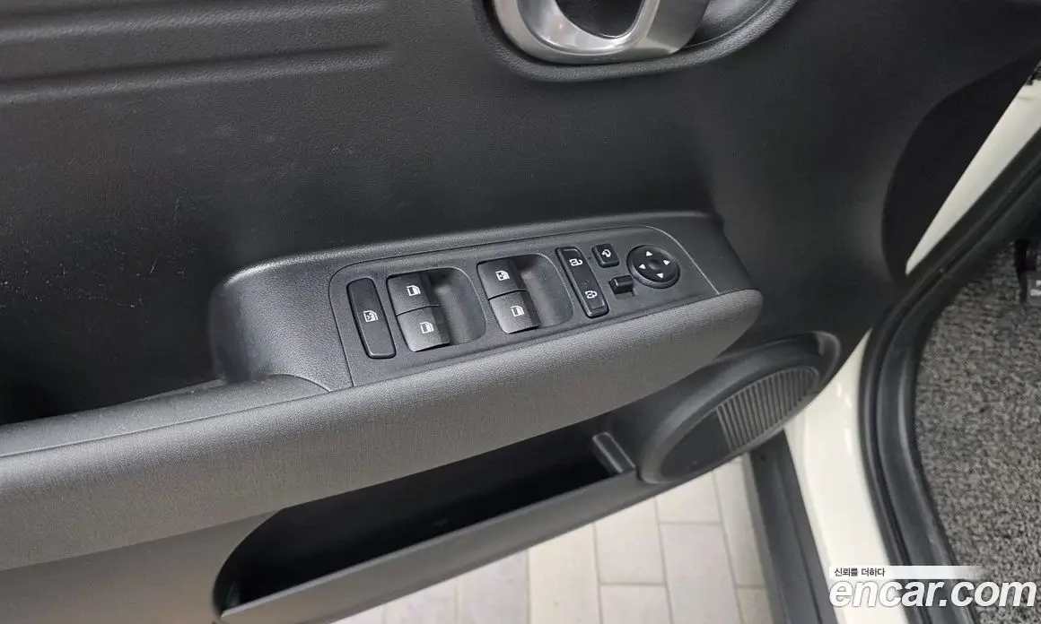 Hyundai Casper 2024 1.0 автомат (гидро), фото 28