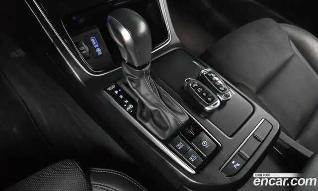 Hyundai Grandeur 2017 2.4 автомат (гидро), миниатюра 11