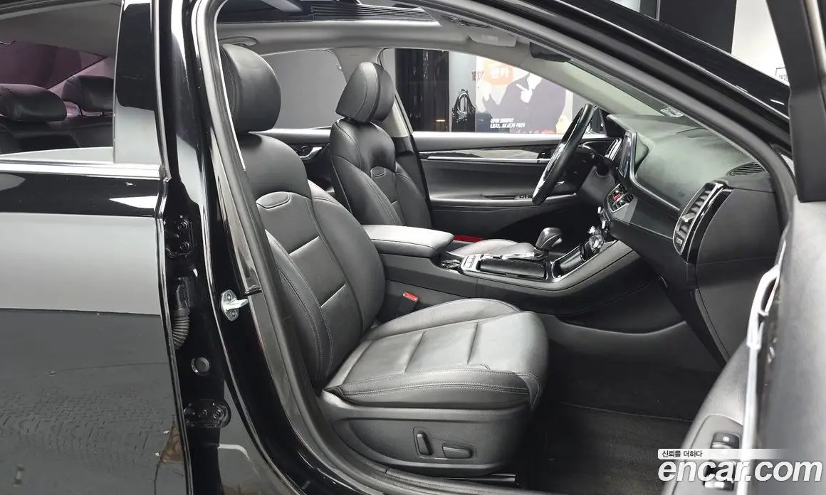 Hyundai Grandeur 2017 2.4 автомат (гидро), фото 15