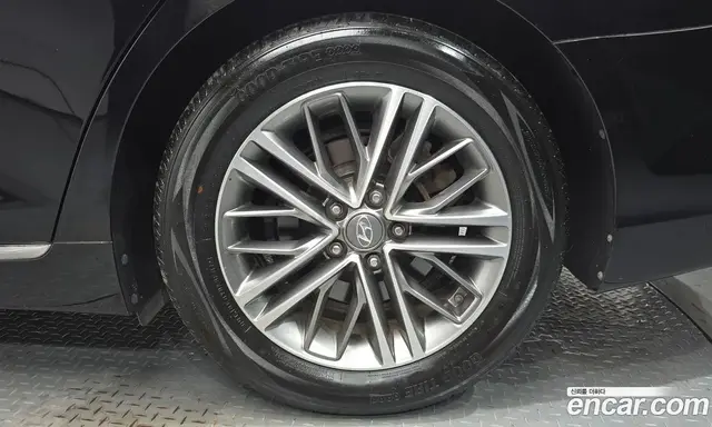 Hyundai Grandeur 2017 2.4 автомат (гидро), миниатюра 6