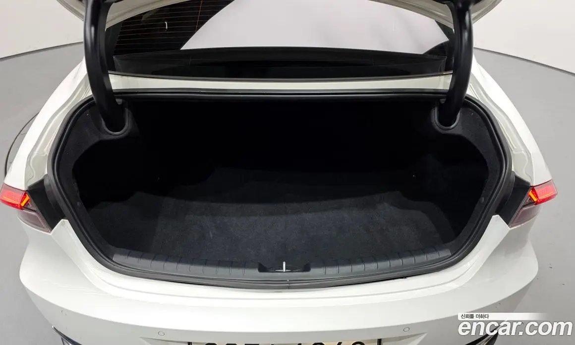 Hyundai Grandeur 2022 2.5 автомат (гидро), фото 23