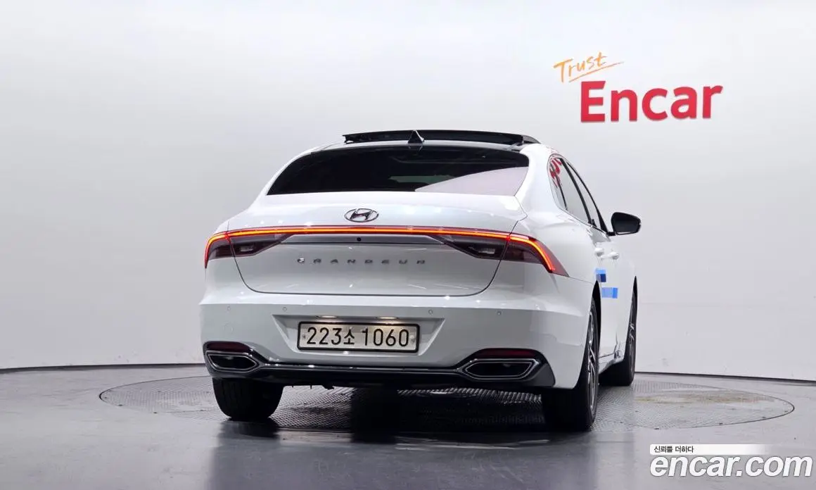 Hyundai Grandeur 2022 2.5 автомат (гидро), фото 4