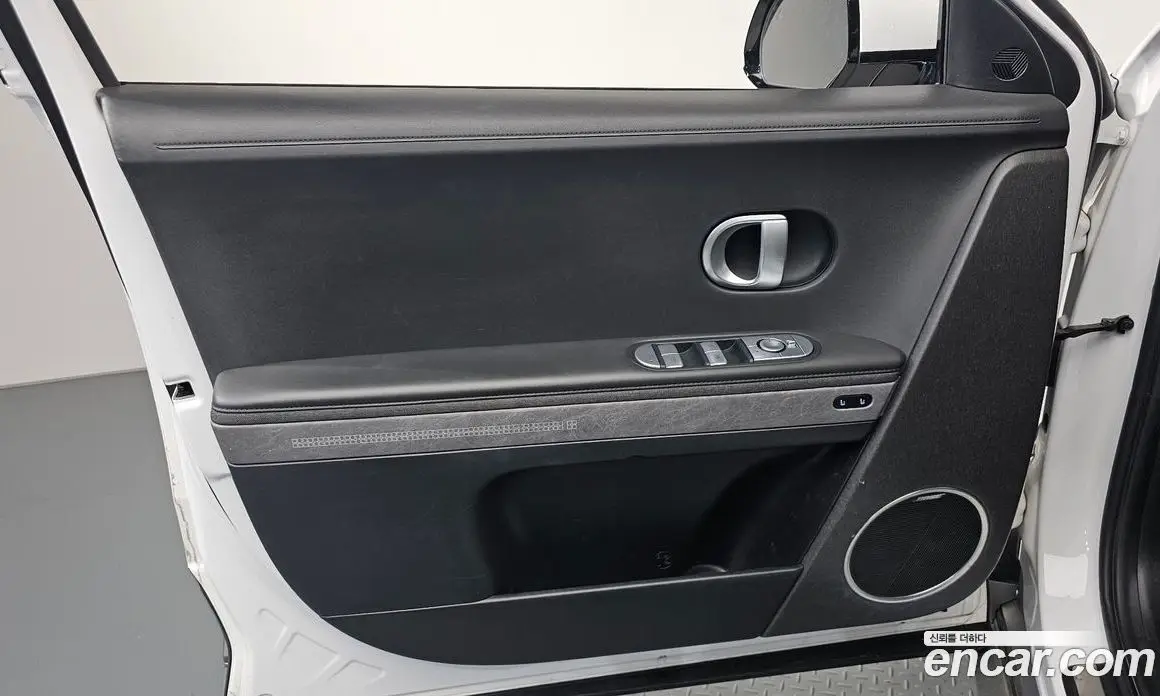 Hyundai Ioniq 5 2024 0.1 автомат (гидро), фото 14