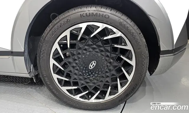Hyundai Ioniq 5 2024 0.1 автомат (гидро), миниатюра 7