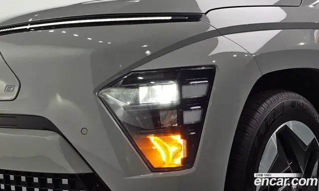 Hyundai Kona 2023 0.2 автомат (гидро), миниатюра 7