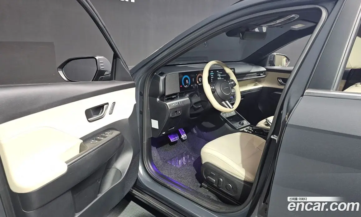 Hyundai Kona 2023 1.6 автомат (гидро), фото 12
